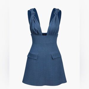Elegant Blue Sleeveless Dress